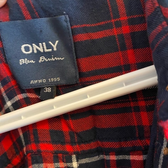 Only size 6 - Picture 3 of 4